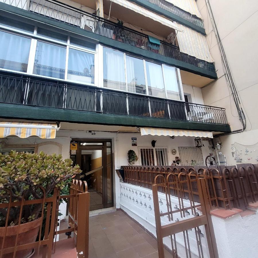 Apartamento En La Costa Del Maresme Пінеза-да-Мар Екстер'єр фото